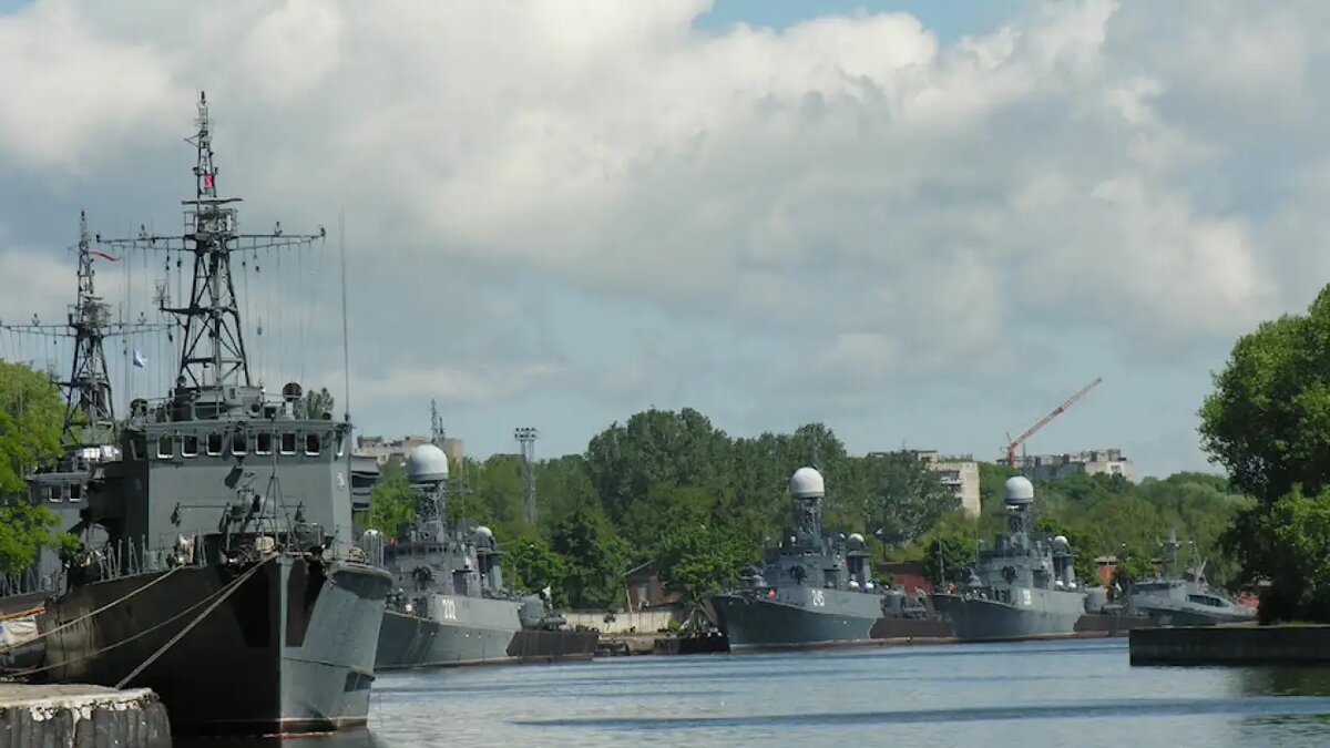    Корабли Балтфлота в Балтийске