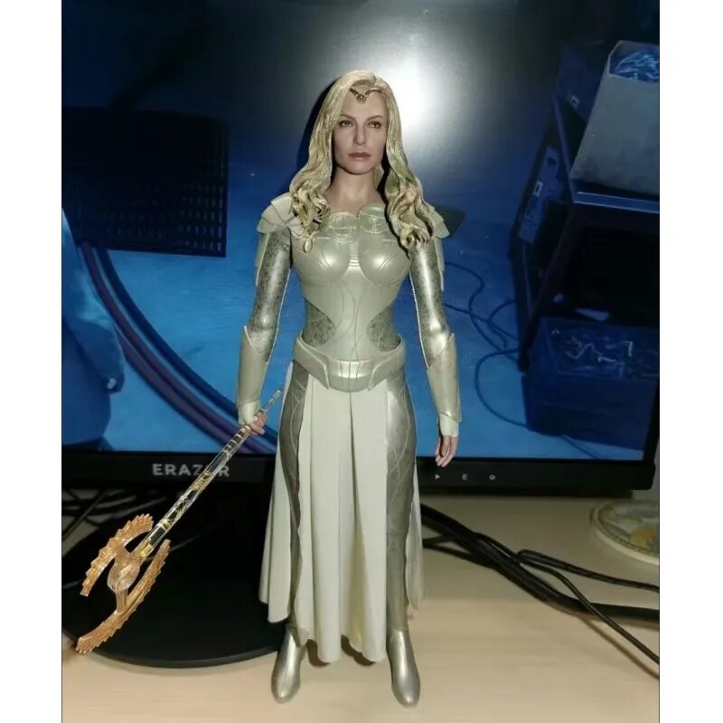 Фигурка Hot Toys Thena 1/6. Фото с AliExpress