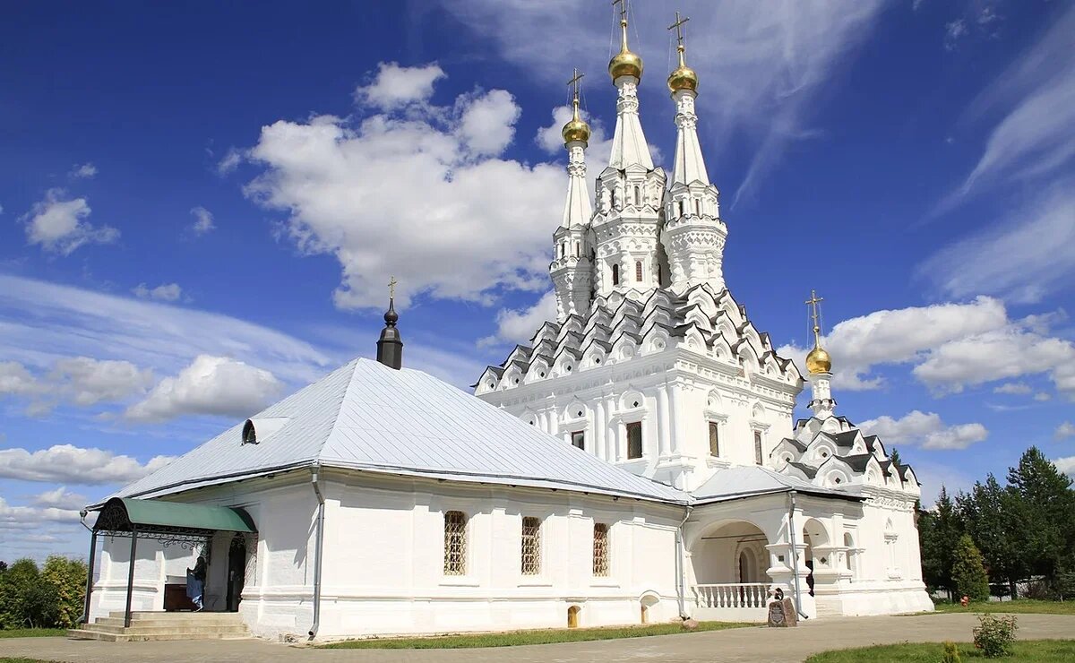    На машине по Смоленской области: 16 необычных мест