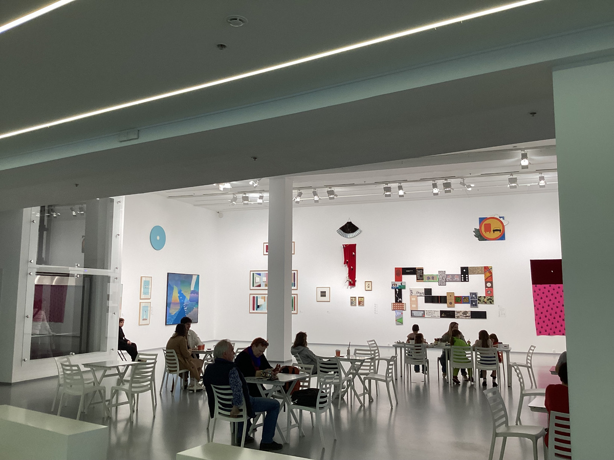 Вот что мы видим на входе.