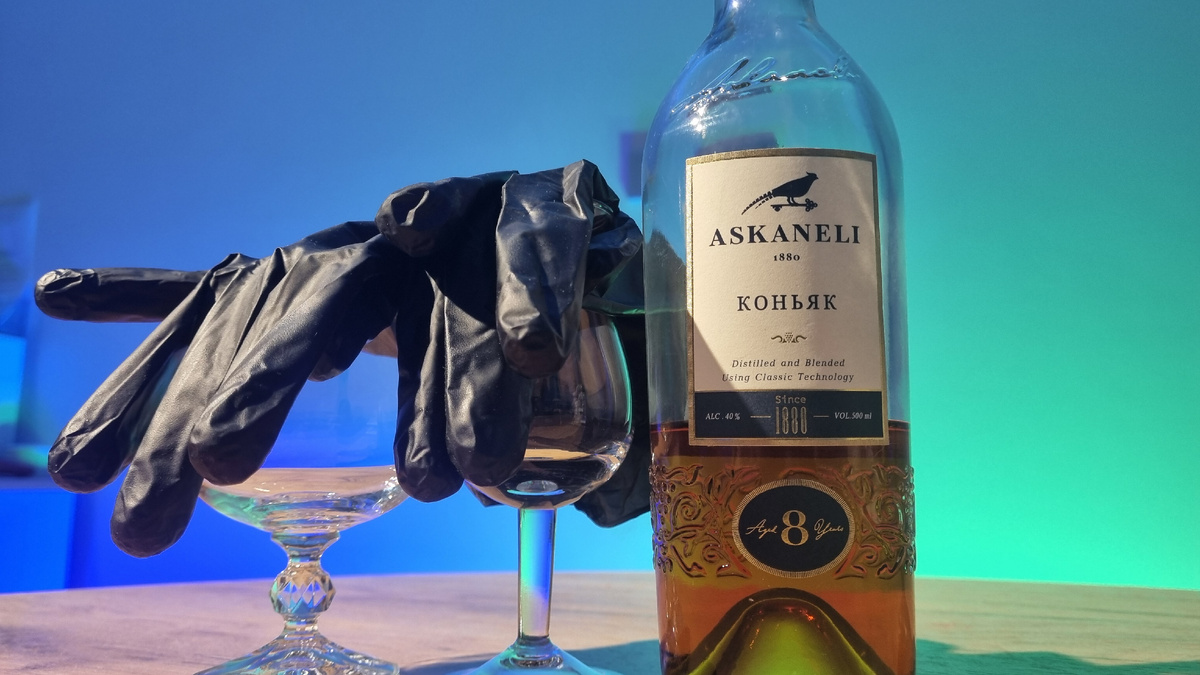 Коньяк Асканели 8 лет Грузия