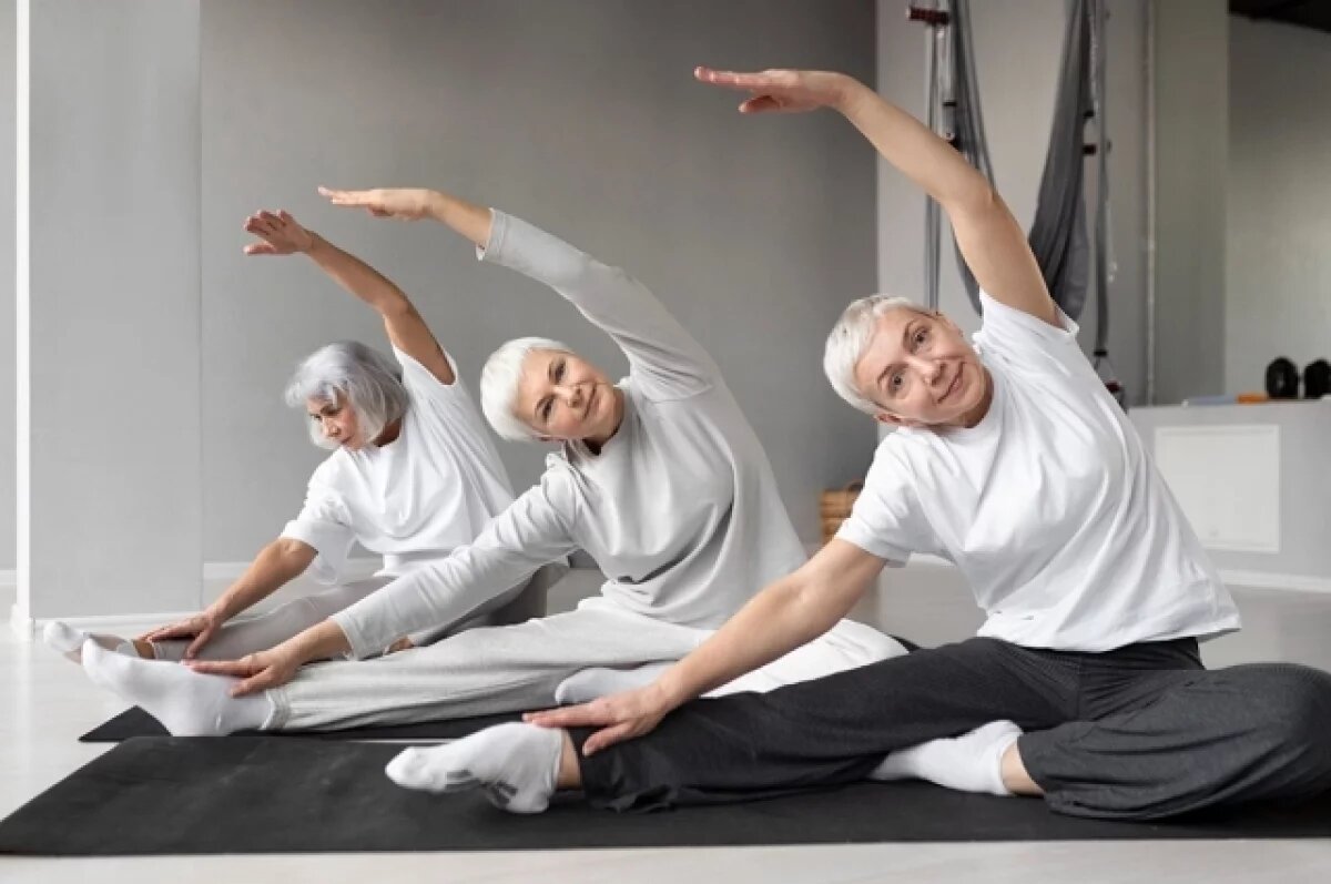    Россиянам назвали упражнение, которое быстро избавляет от отеков