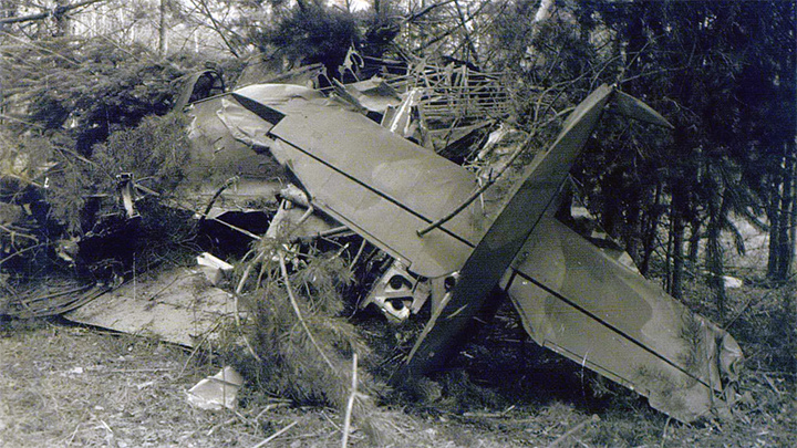    Погибшая крылатая машина. Фото: history-center.org