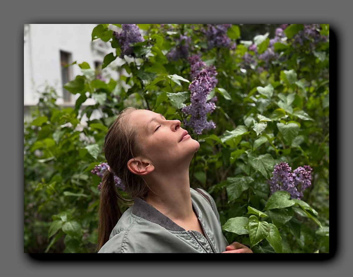 На фото – актриса Юлия Пересильд. Скриншот со страницы @juliaperesild
