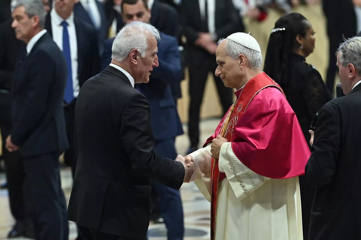 © Photo : official site of the President of RA