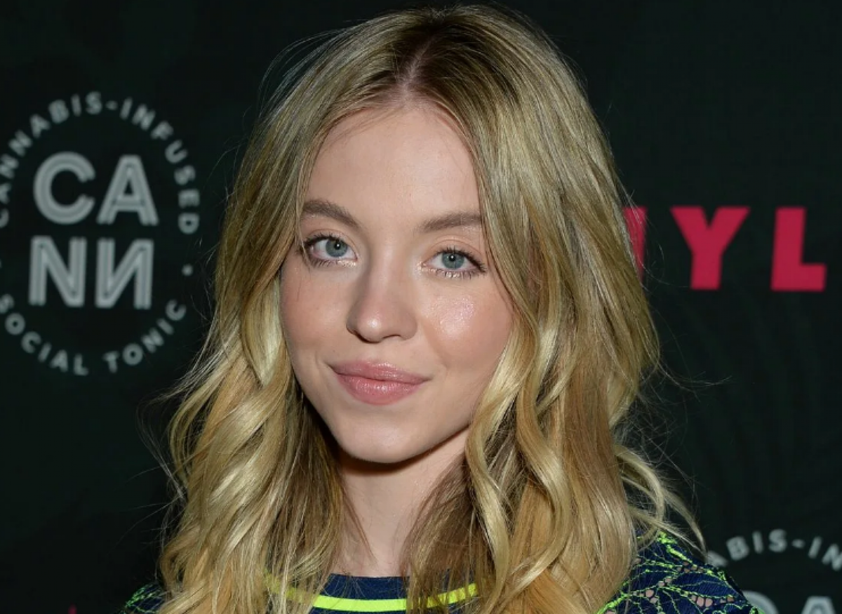 Сидни Суини