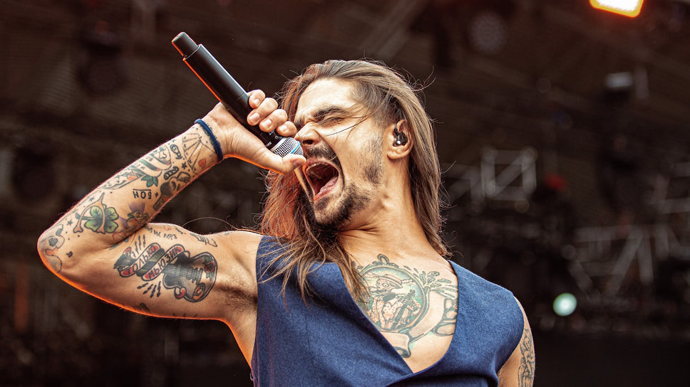 Солист группы The Hatters Юрий Музыченко.📷Фото: Степан Кулинич / Коммерсантъ