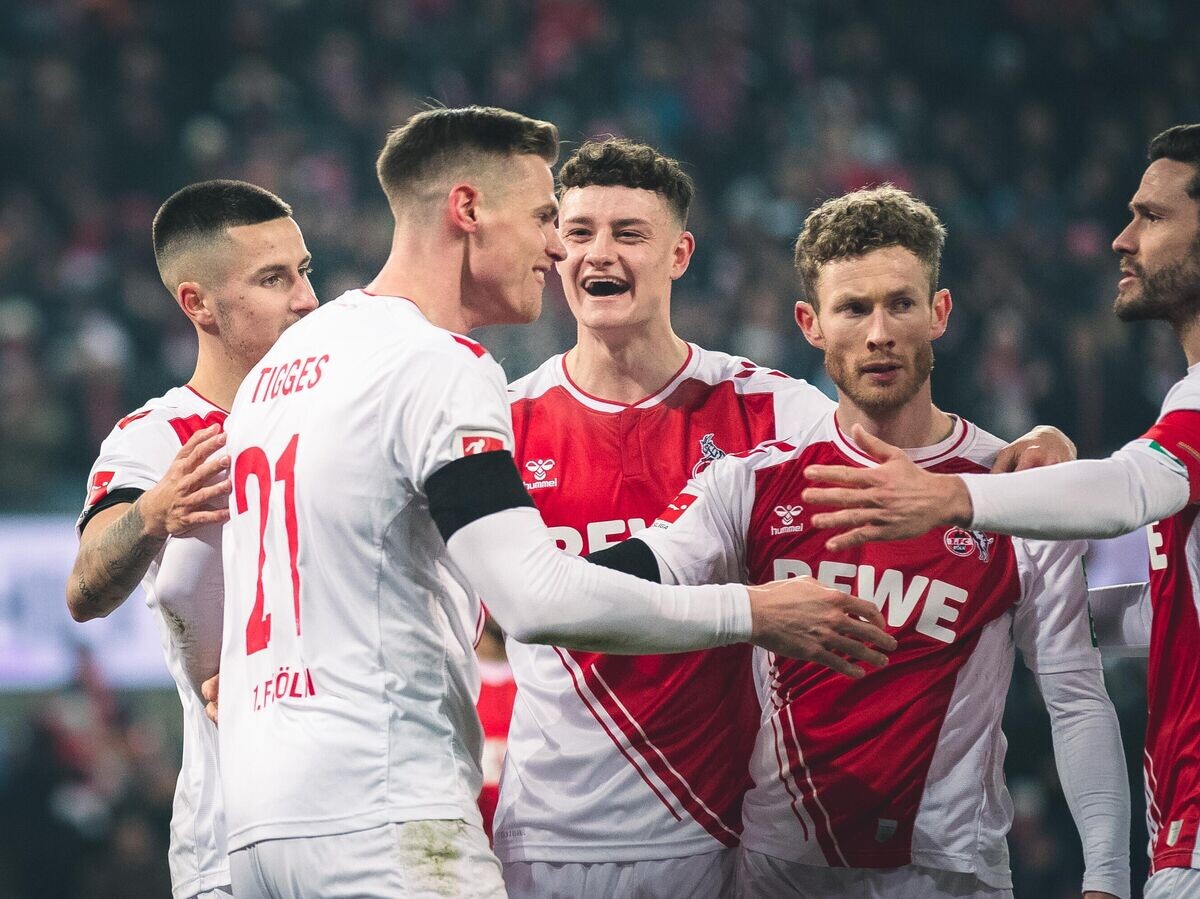    Футболисты "Кельна" в матче бундеслиги© пресс-служба клуба "Кельн"