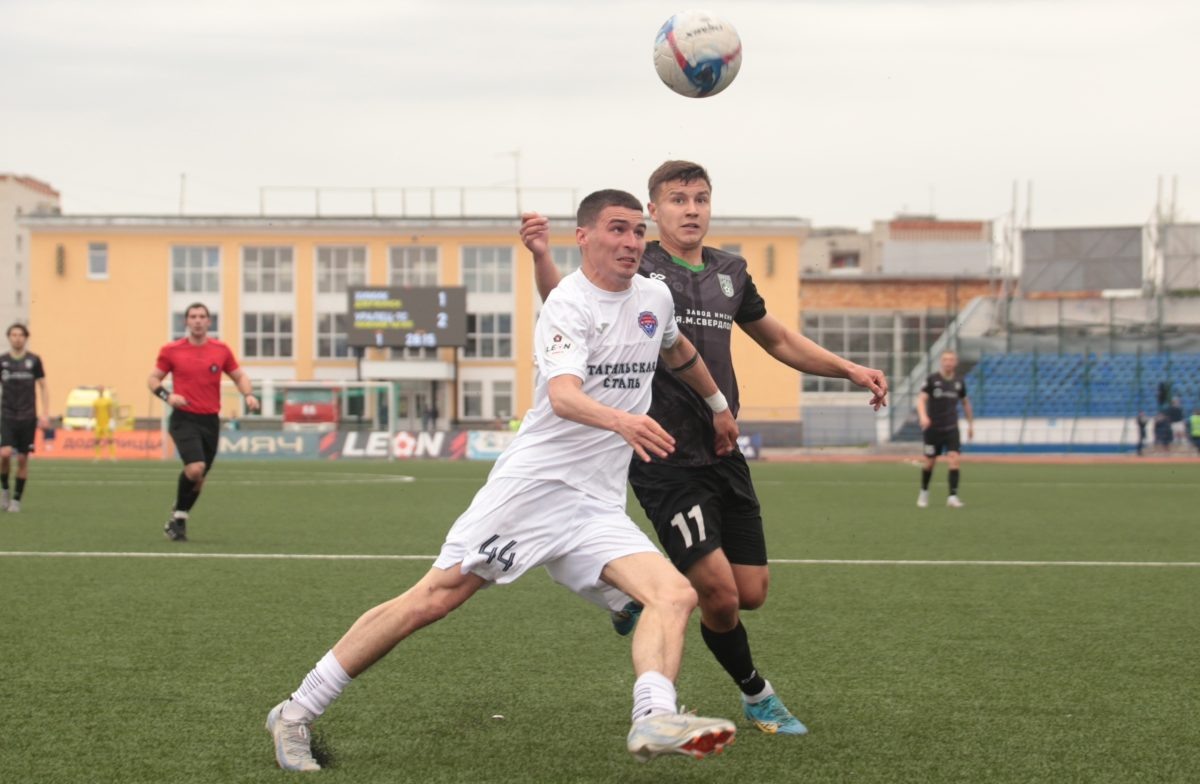    Расколоть крепкий уральский орешек у дзержинской команды не получилось