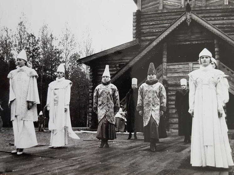     Фото: Архангельская областная научная библиотека имени Добролюбова