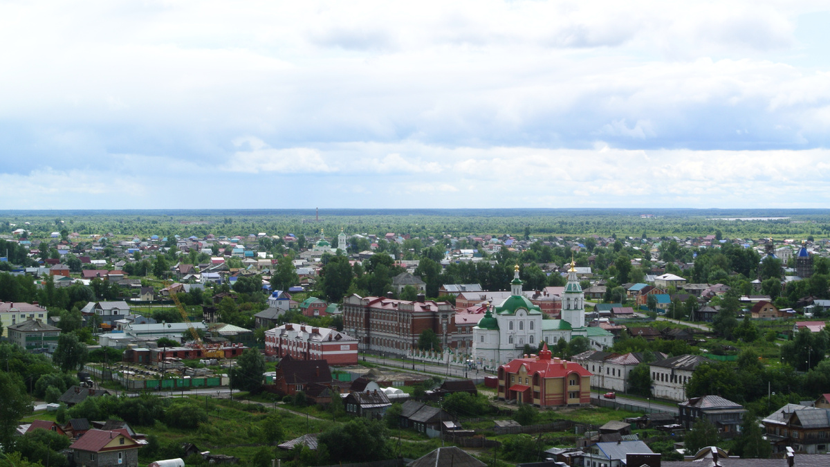 Раннее утро, третьего дня пребывания в Тобольске. Вид на "нижний город".