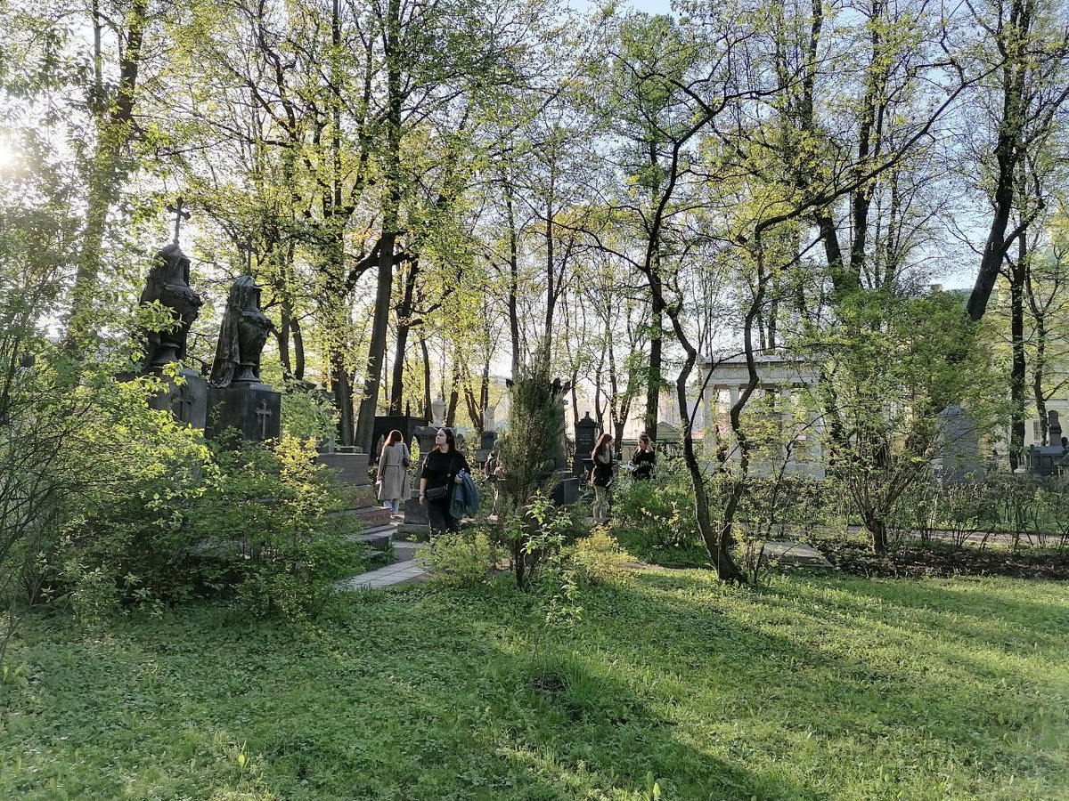 Общий вид Некрополя мастеров искусств