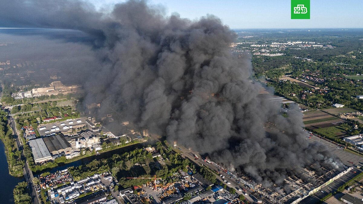    В Кремле ответили на обвинения Польши в поджоге торгового центра