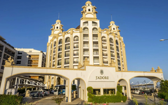 Фото с сайта https://ostrovok.ru/hotel/turkey/manavgat/?gad_source=1&page=7&dateless_form=yes