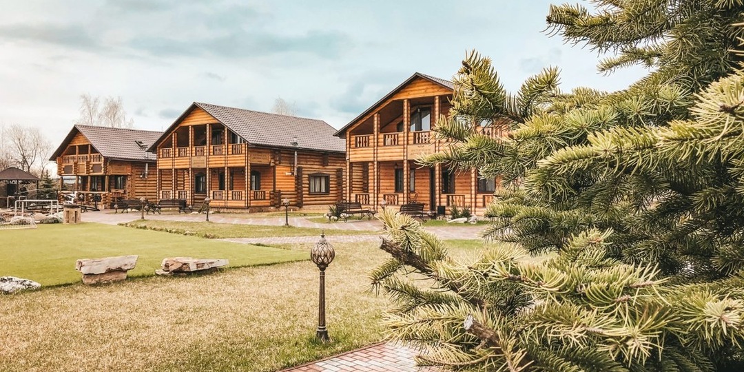 Отели на выходные в Подмосковье: отдых с семьей, компанией или вдвоем