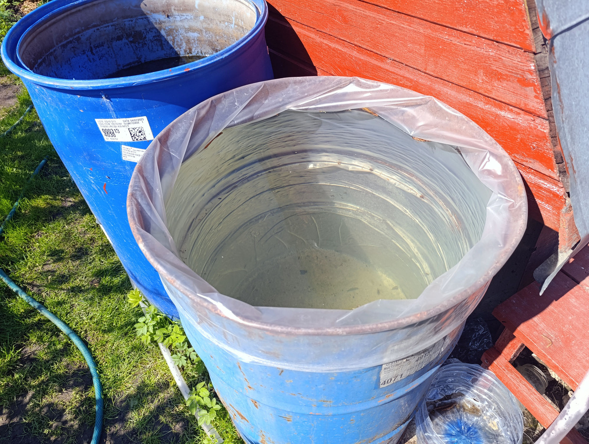 Вкладыш для железной бочки в действии