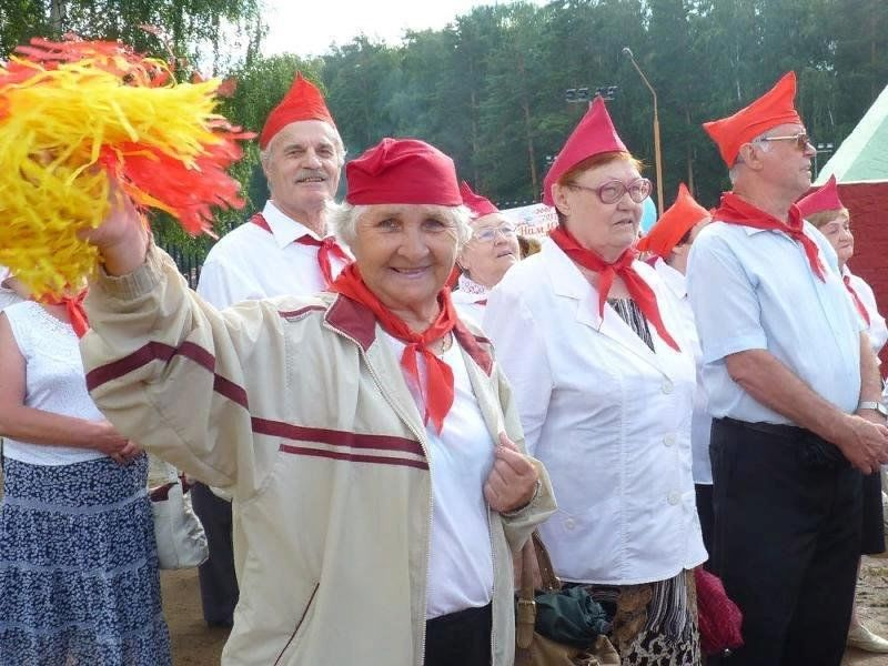 Бабушки и дедушки пионеры фото Яндекс