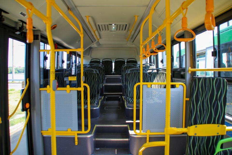    Автобус. Общественный транспорт.. Источник: Виталий Барабаш