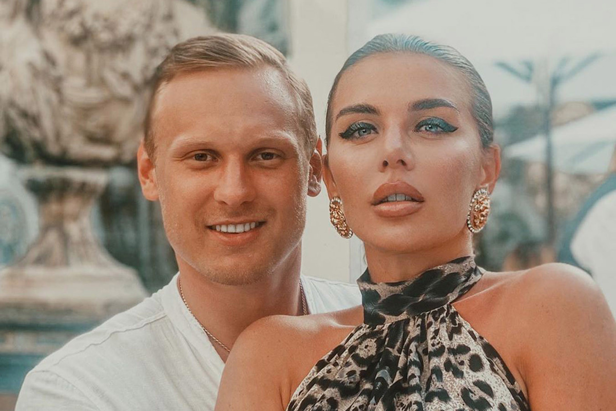 Анна Седокова и Янис 