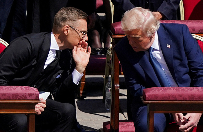    Александр Стубб и Дональд Трамп. Архивное фото.REUTERS/Nathan Howard