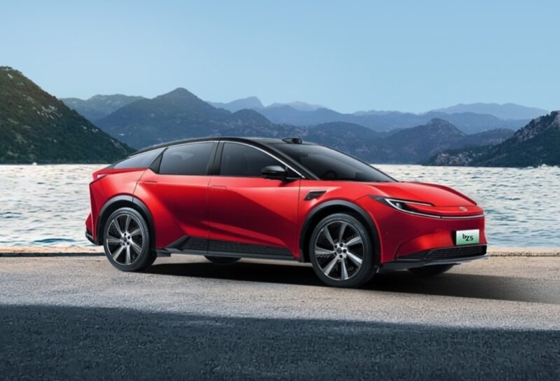 Фото Toyota  📷
