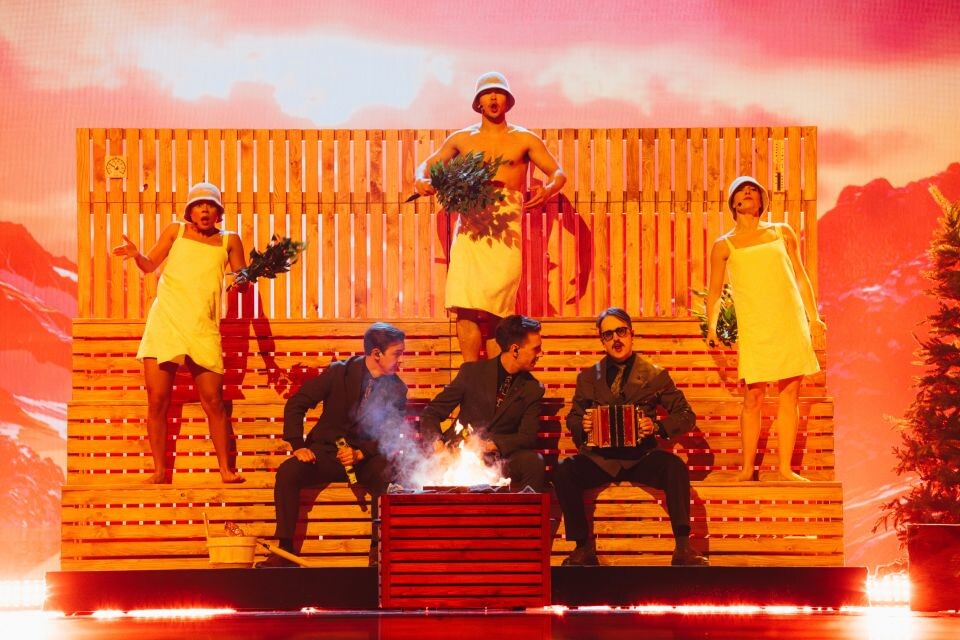    Большинство букмекеров ставили на группу KAJ из Швеции. Источник: eurovision.tv