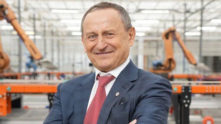    предоставлено холдингом «Горкунов» Борис Горкунов относится к поколению руководителей, которые свое становление начинали на предприятиях СССР, прошли предпринимательскую школу 1990-х и в 2000-е вошли закаленными бойцами