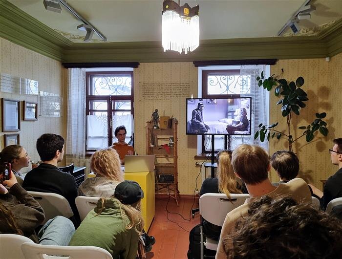    ФОТО: музей Эльдара Рязанова