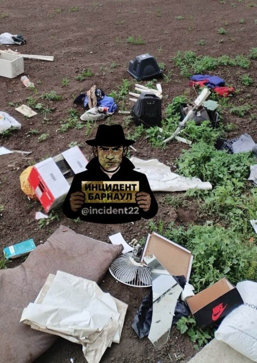    Мусор в Барнауле. Источник: "Инцидент Барнаул"