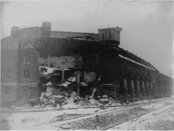 Завод "Баррикады" 1942 год