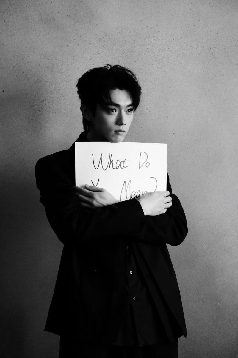 Актёр Сюй Кай. Листайте гелерею...