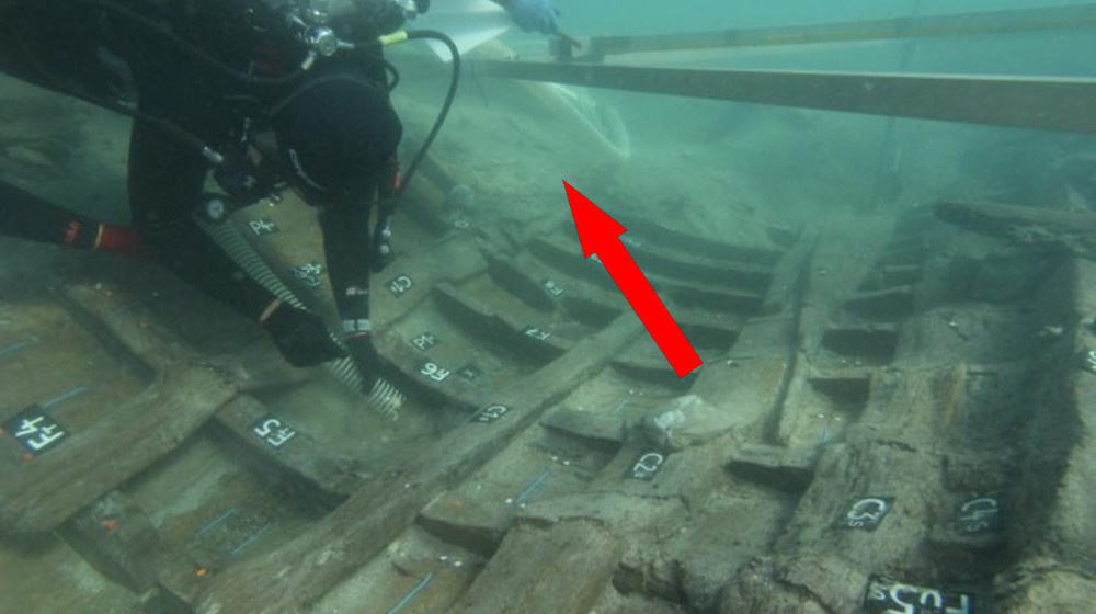    Затерянный флот Хубилая найден у берегов Японии но войти на борт никто не решается