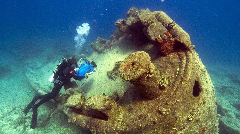    Затерянный флот Хубилая найден у берегов Японии но войти на борт никто не решается