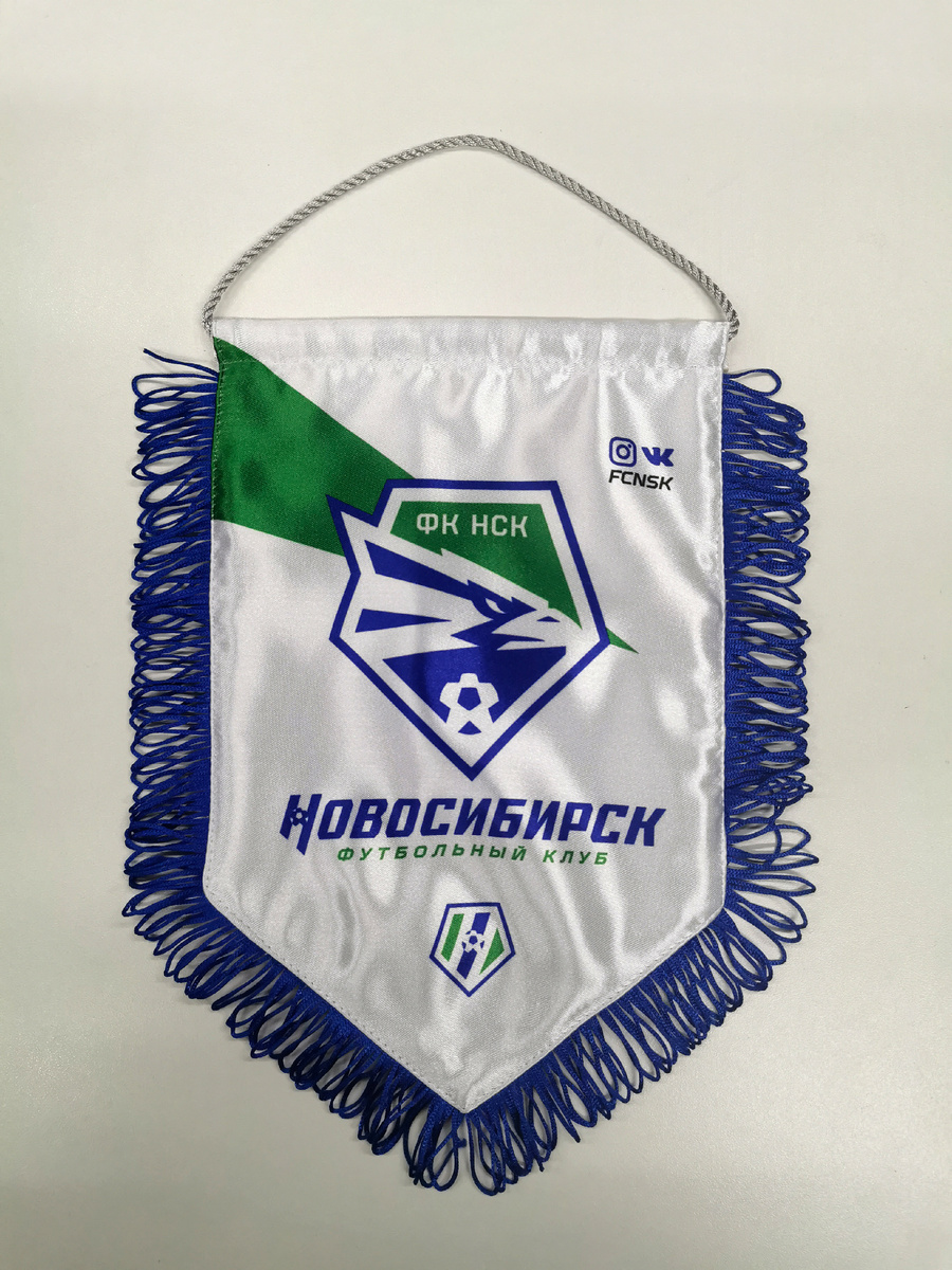 Мягкий вымпел на материале атлас