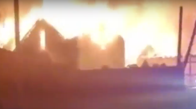     В Красноярске двое подростков пострадали в пожаре