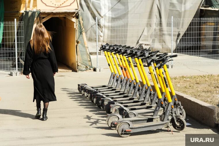 Многочисленные ДТП с самокатами спровоцировали волну проверок. Фото: Вадим Ахметов © URA.RU