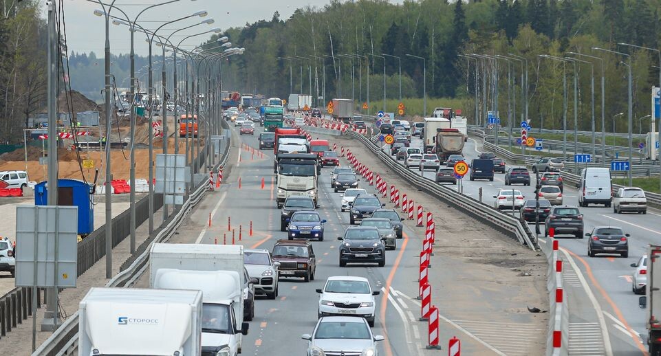    Губернатор проверил ход работ на участке трассы М-8 «Холмогоры» в Пушкинском г.о. / Медиасток.рф