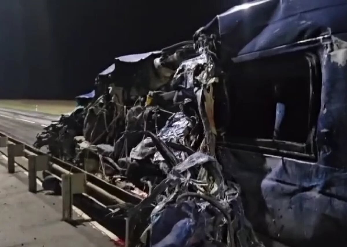    Опубликован список из 11 пострадавших при смертельном ДТП в Калмыкии