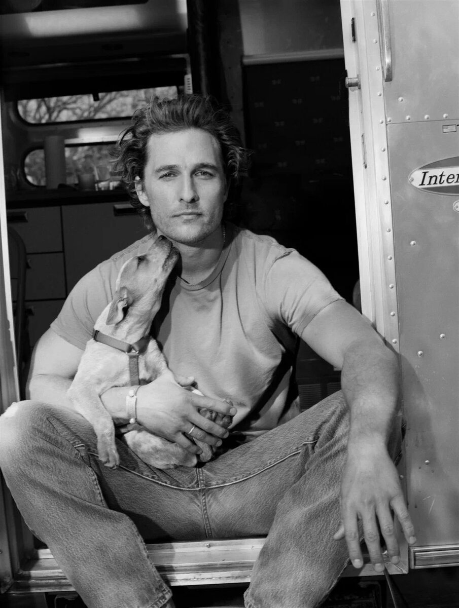 Мэттью Дэвид МакКонахи, американский актёр и продюсер. Родился 04 ноября 1969 года, 55 лет 