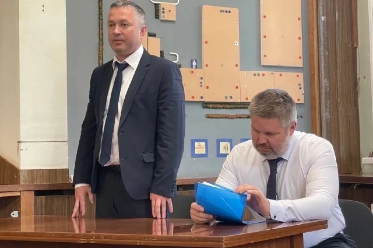    Утром 19 мая Владимира Бызова представили коллективу «АТП».