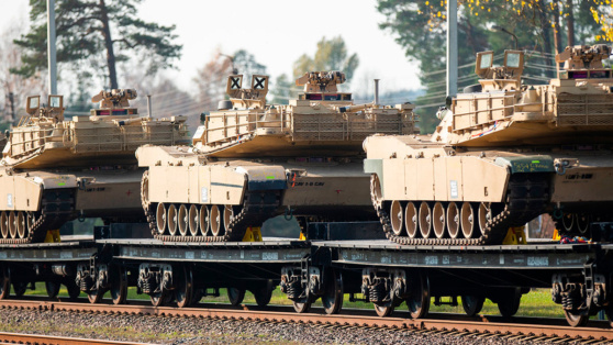    Австралия отправила списанные танки Abrams на Украину © Karolis Kavolelis / Shutterstock/Fotodom