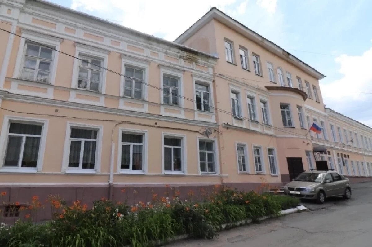    В Вольске готовятся к реставрации здания бывшего реального училища