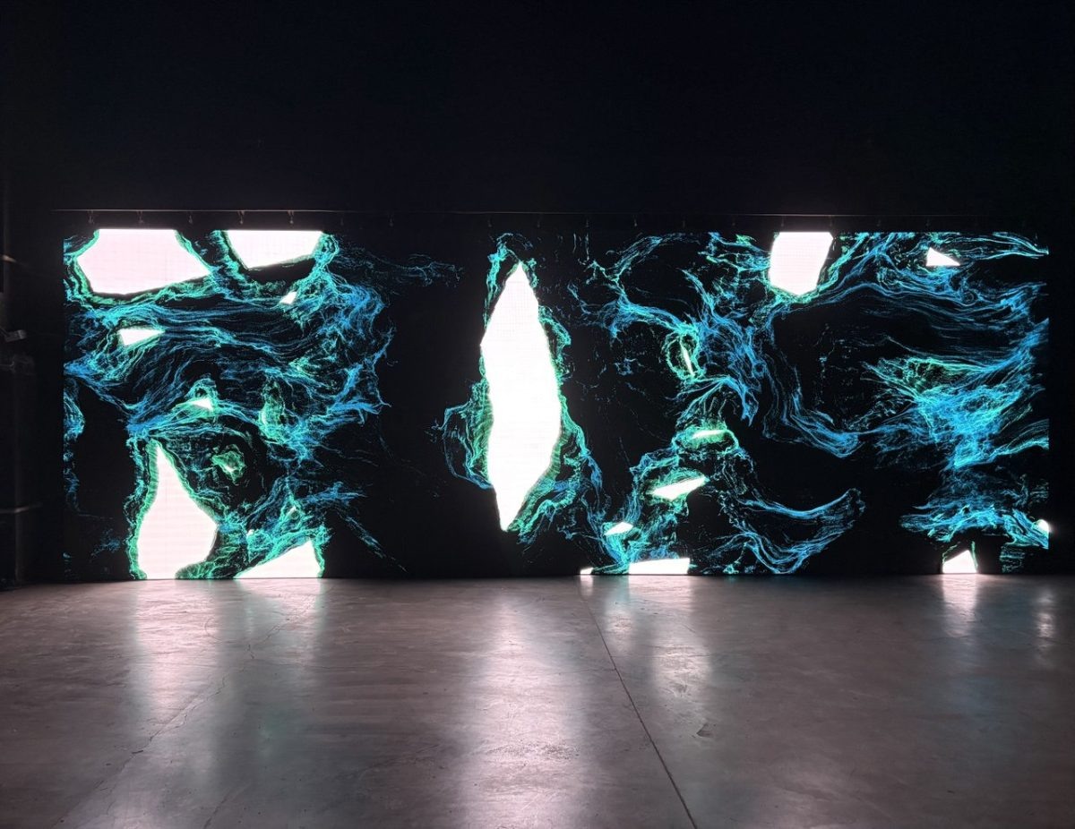    Инсталляция имитирует таяние ледников