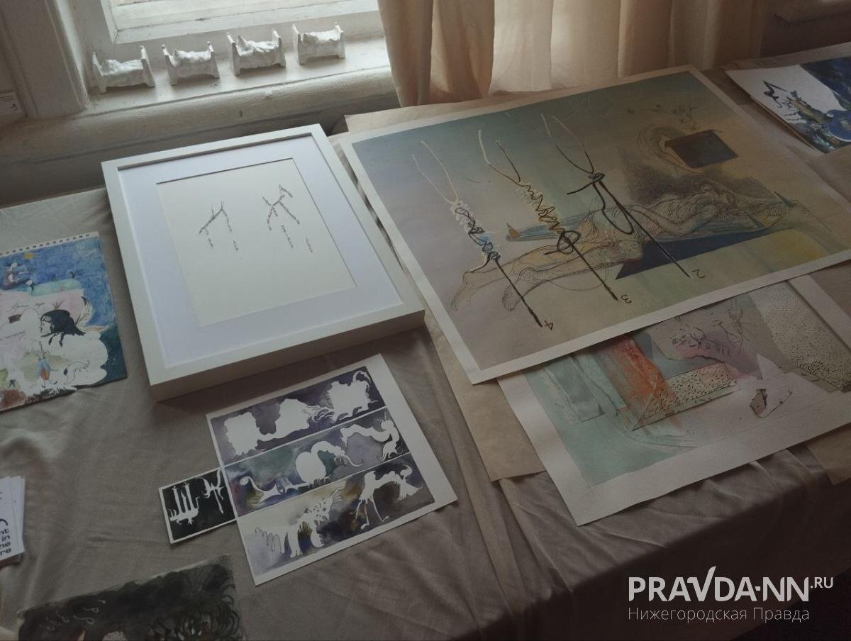    В культурном центре \