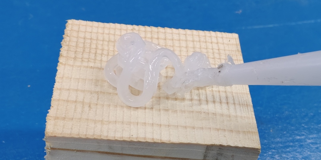 Силиконовый герметик больше не покупаю, а делаю своими руками простой способ