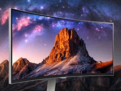    LG выпустила изогнутый монитор с webOS и Office 365