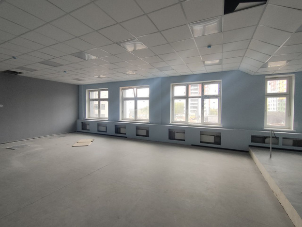    Школа на Рудницкого готова на 80 %