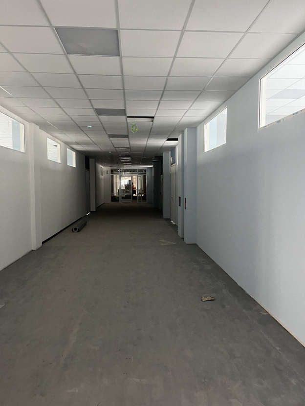    Школа на Рудницкого готова на 80 %