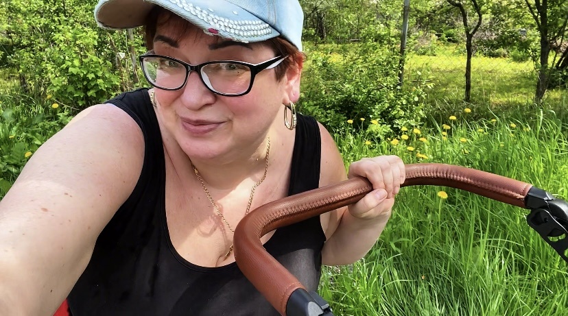 Первый раз на даче 