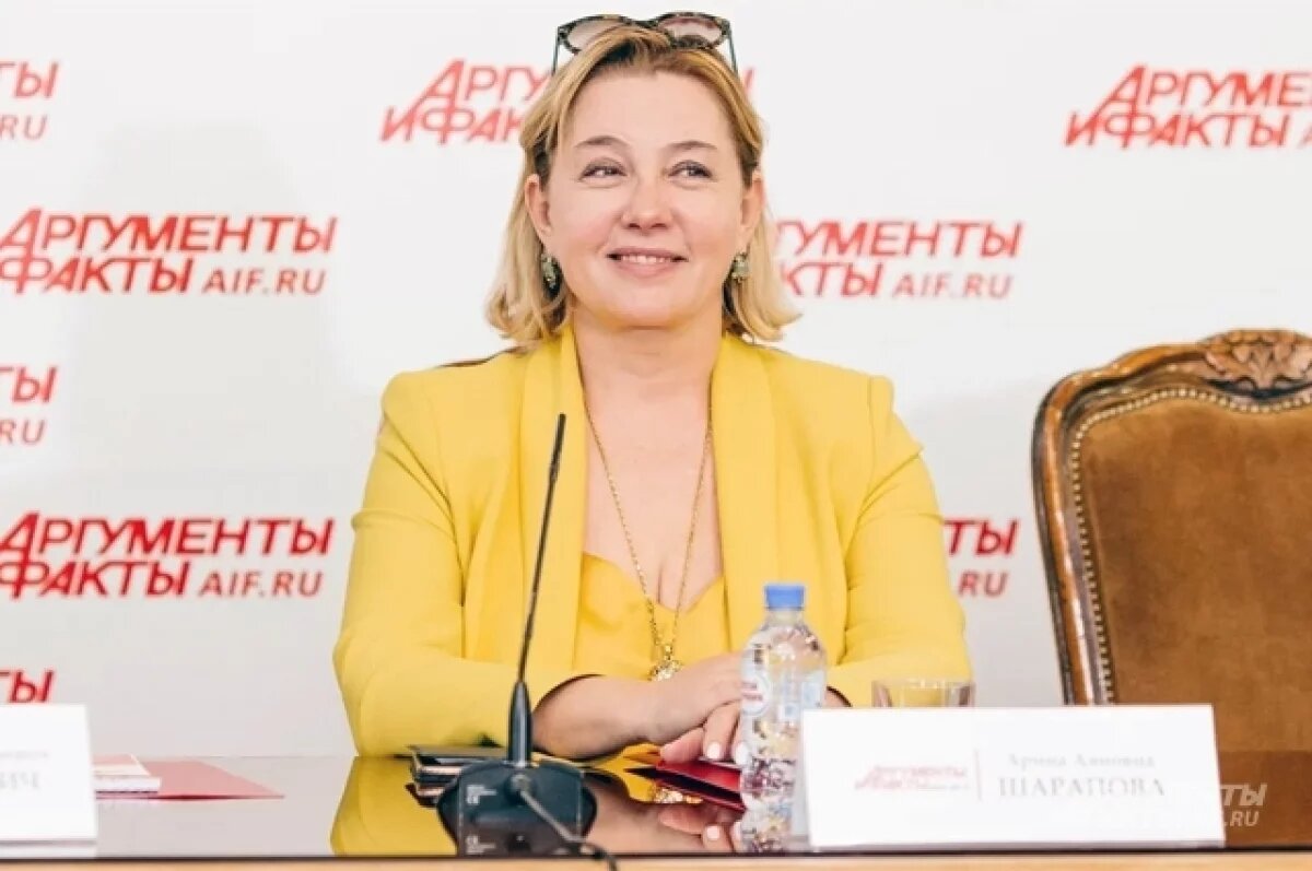    Телеведущая Арина Шарапова побывала в Туле с рабочим визитом